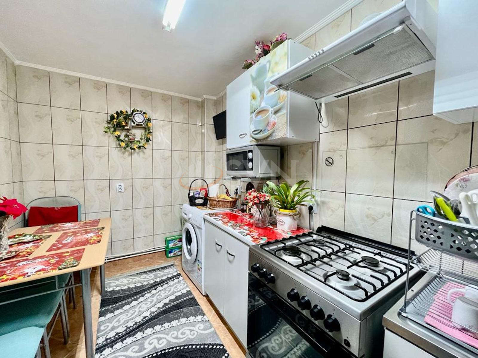 Apartament, 4 camere Bucuresti/Bucur Obor