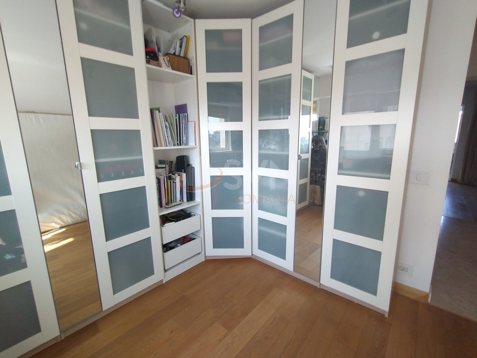 Apartament, 4 camere Bucuresti/Piata Romana