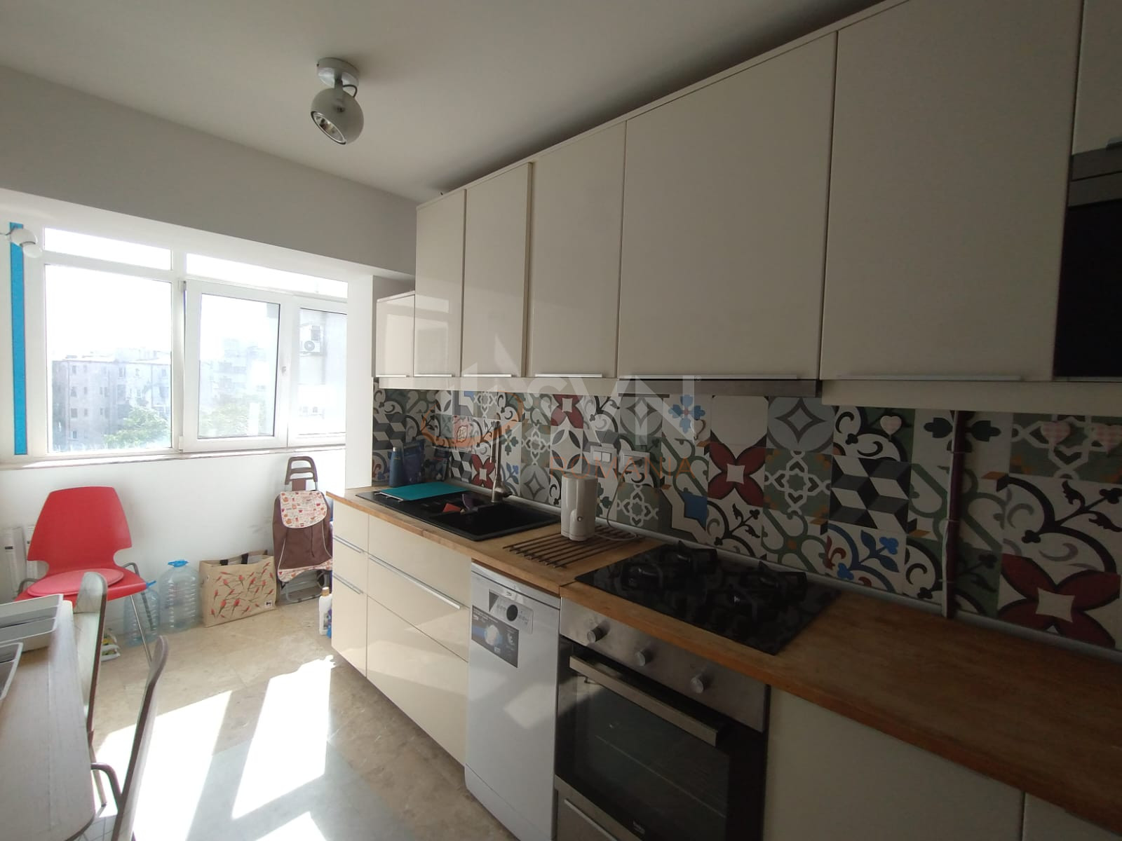 Apartament, 4 camere Bucuresti/Piata Romana