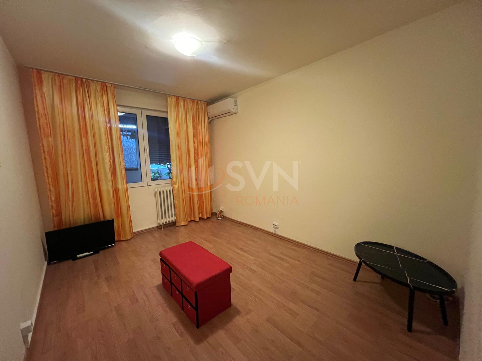 Apartament, 4 camere Bucuresti/1 Mai
