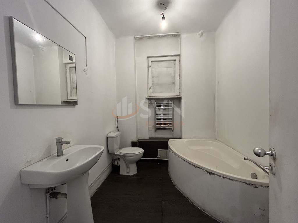 Apartament, 4 camere Bucuresti/Armeneasca