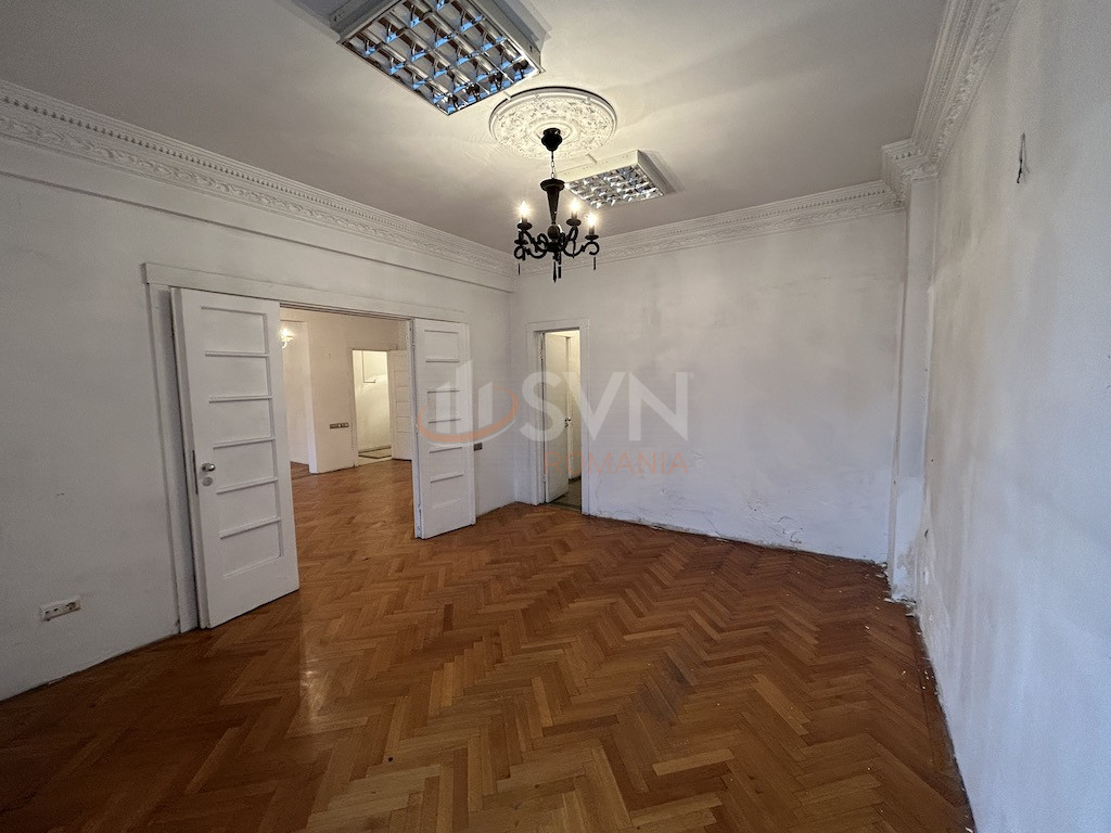 Apartament, 4 camere Bucuresti/Armeneasca