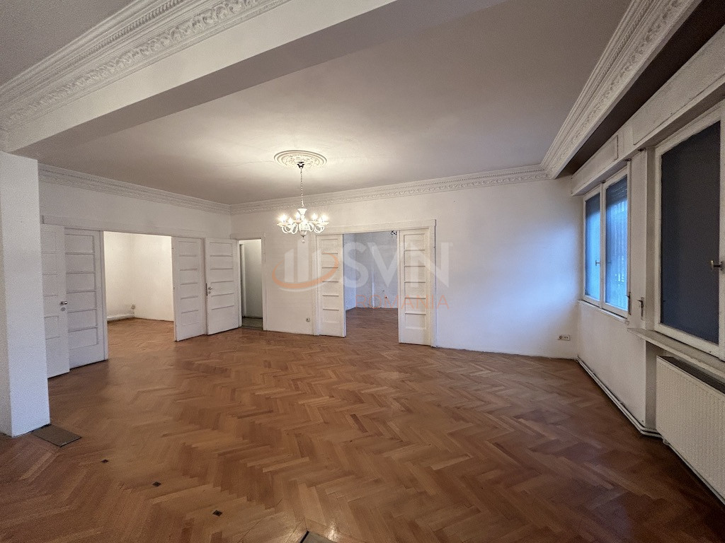 Apartament, 4 camere Bucuresti/Armeneasca