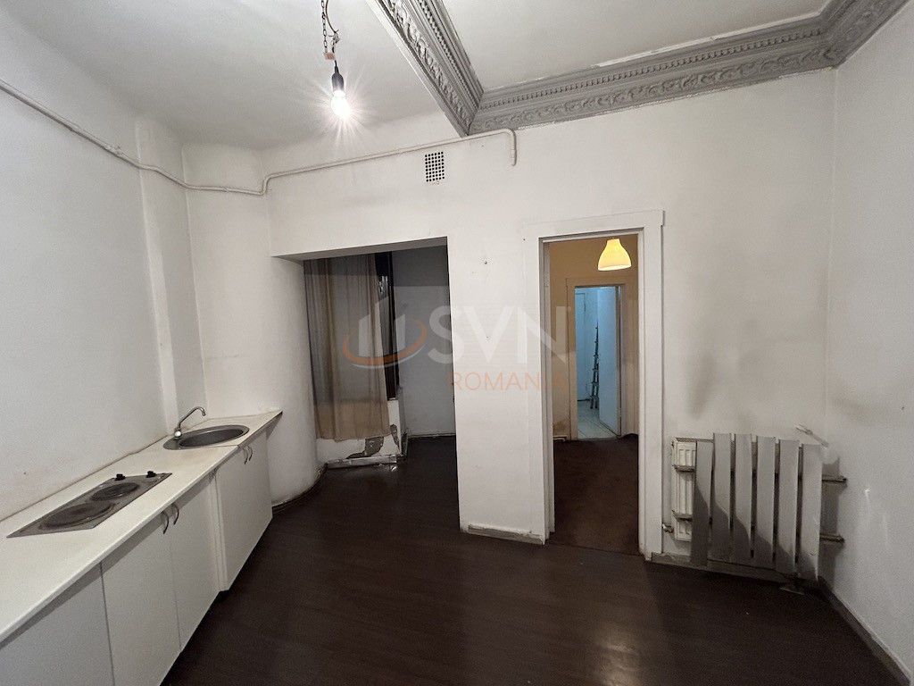 Apartament, 4 camere Bucuresti/Armeneasca