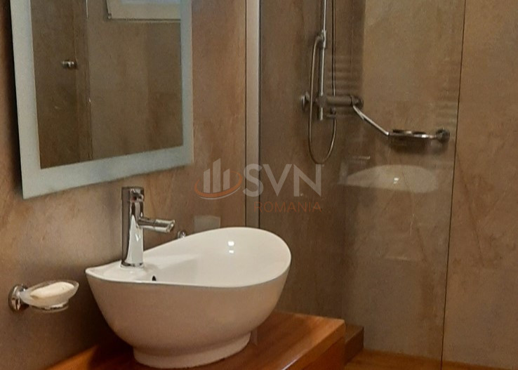 Apartament, 4 camere Bucuresti/Lacul Tei