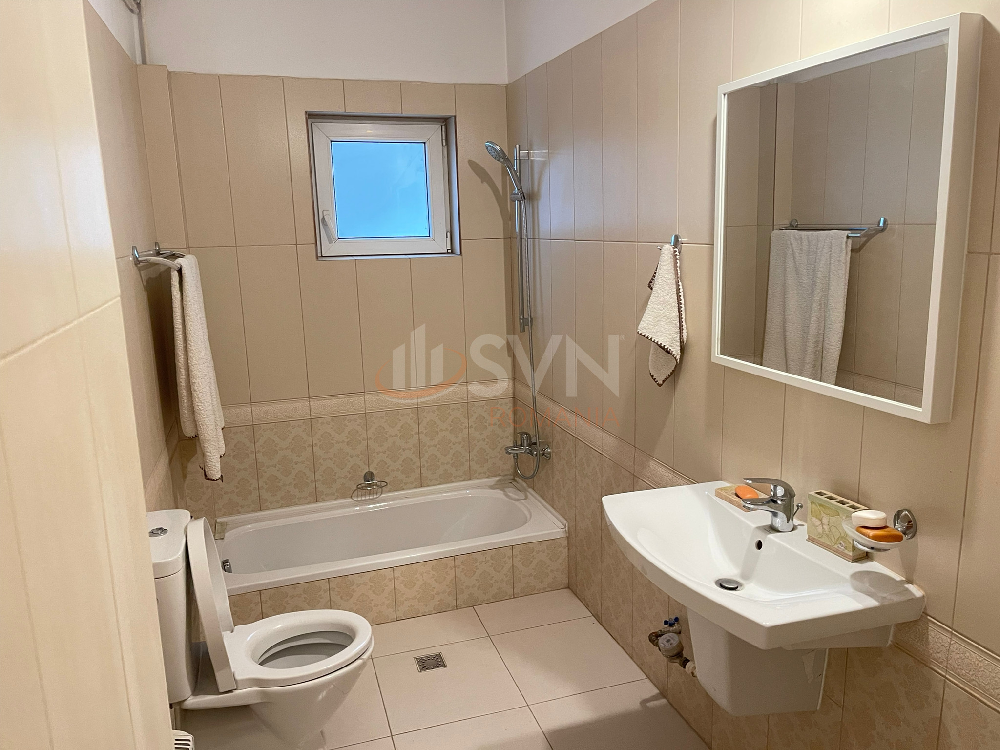 Apartament, 4 camere Bucuresti/Universitate (s1)