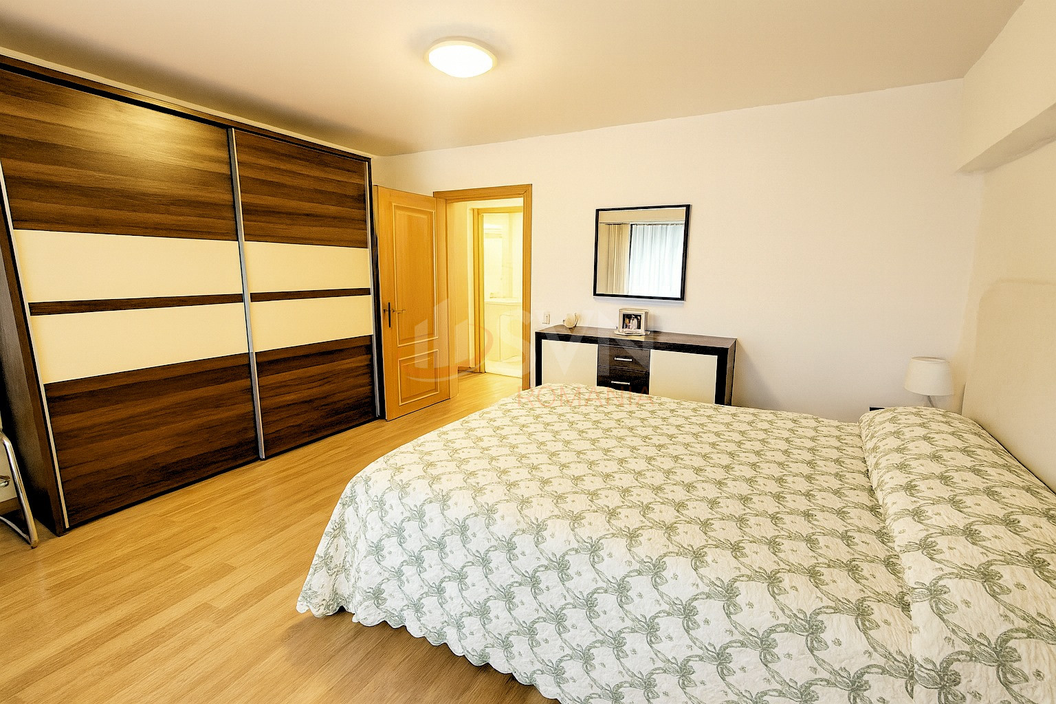 Apartament, 4 camere Bucuresti/Piata Unirii (s3)