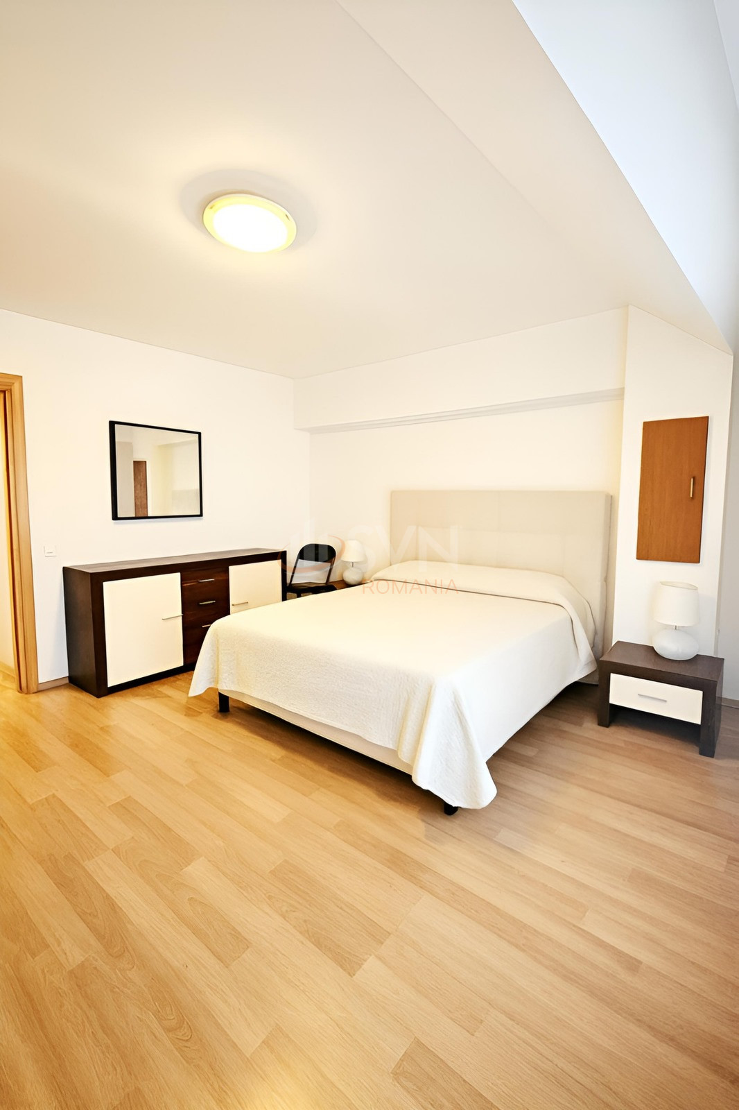 Apartament, 4 camere Bucuresti/Piata Unirii (s3)