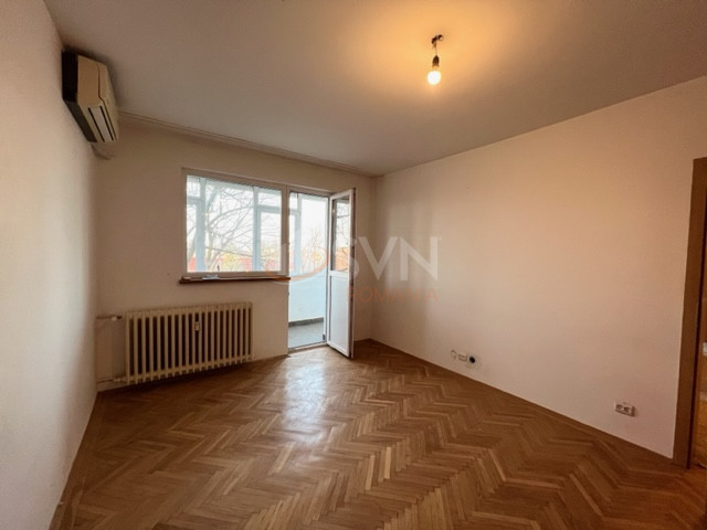 Apartament, 4 camere Bucuresti/Bucurestii Noi