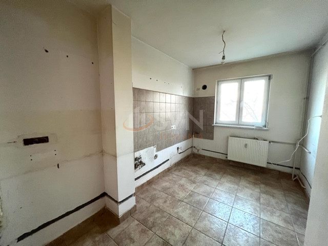 Apartament, 4 camere Bucuresti/Bucurestii Noi