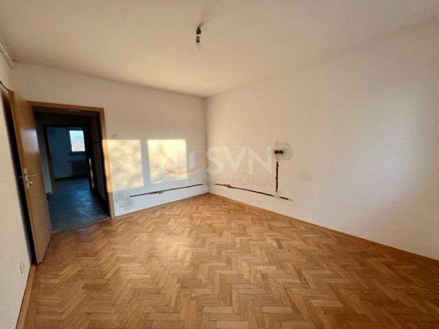 Apartament, 4 camere Bucuresti/Bucurestii Noi