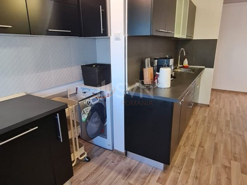 Apartament, 4 camere Bucuresti/Libertatii