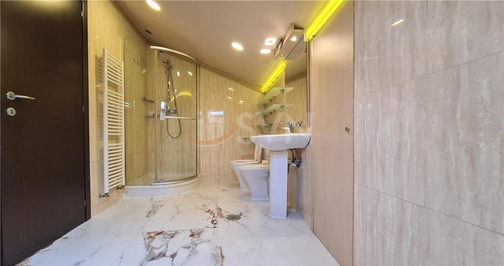 Apartament, 4 camere Bucuresti/Tei