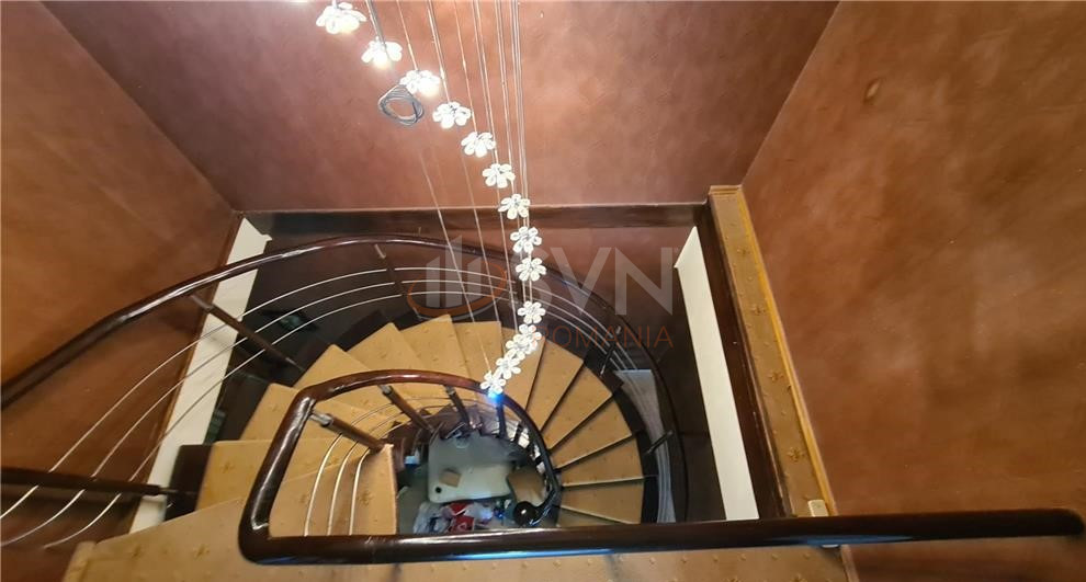 Apartament, 4 camere Bucuresti/Tei