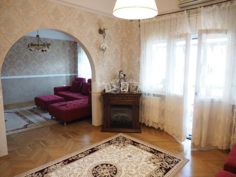 Apartament, 4 camere Bucuresti/Piata Romana