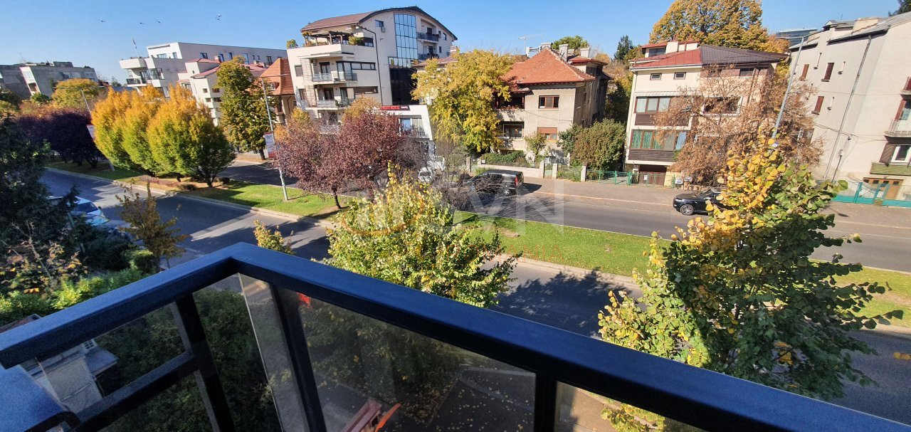 Apartament, 4 camere Bucuresti/Casin
