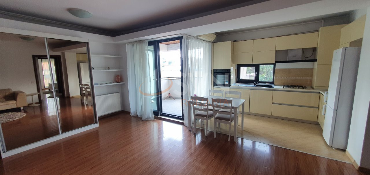 Apartament, 4 camere Bucuresti/Casin