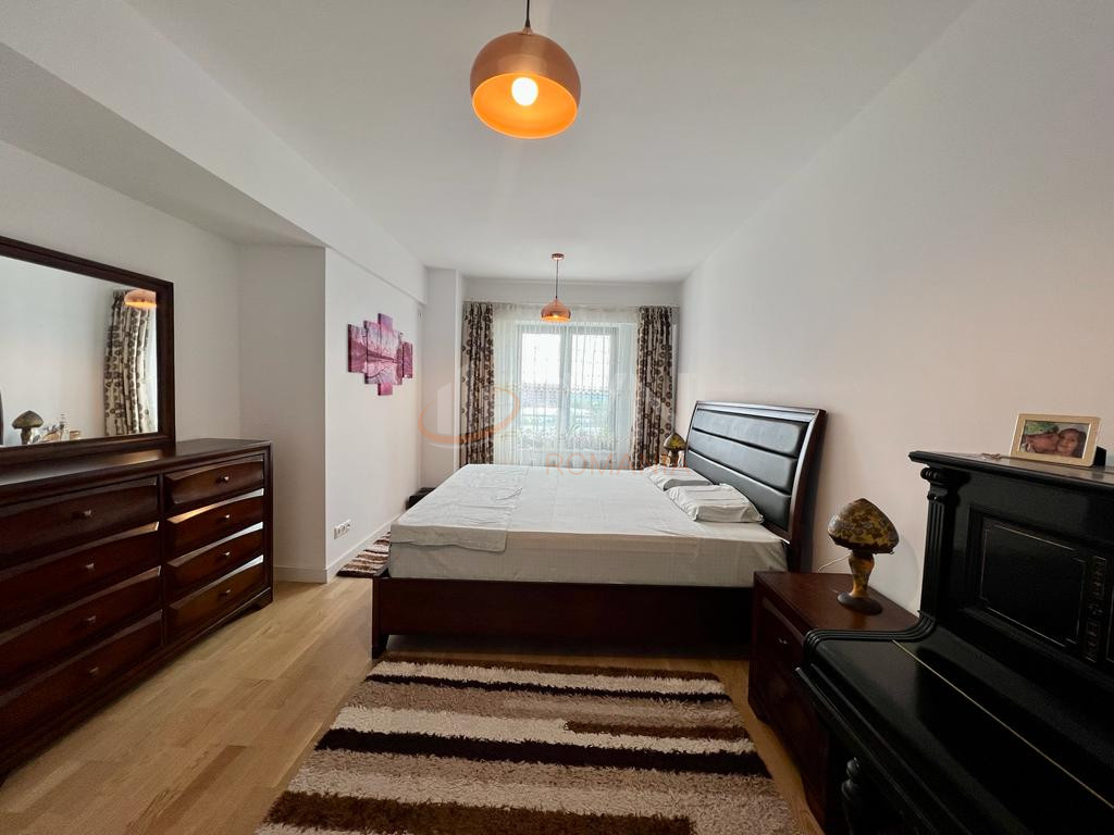 Apartament, 4 camere Bucuresti/Barbu Vacarescu