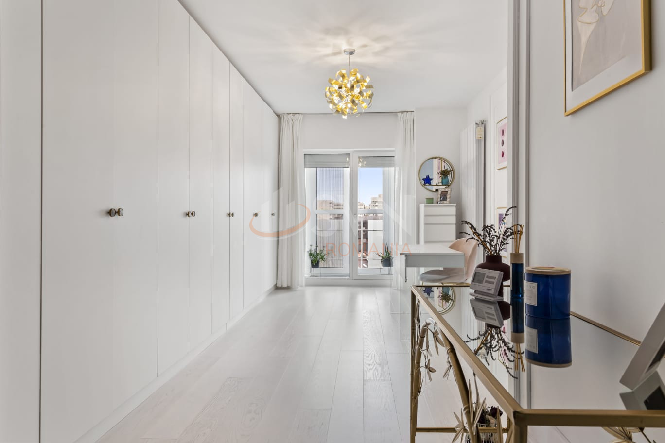 Apartament, 4 camere Bucuresti/Titan