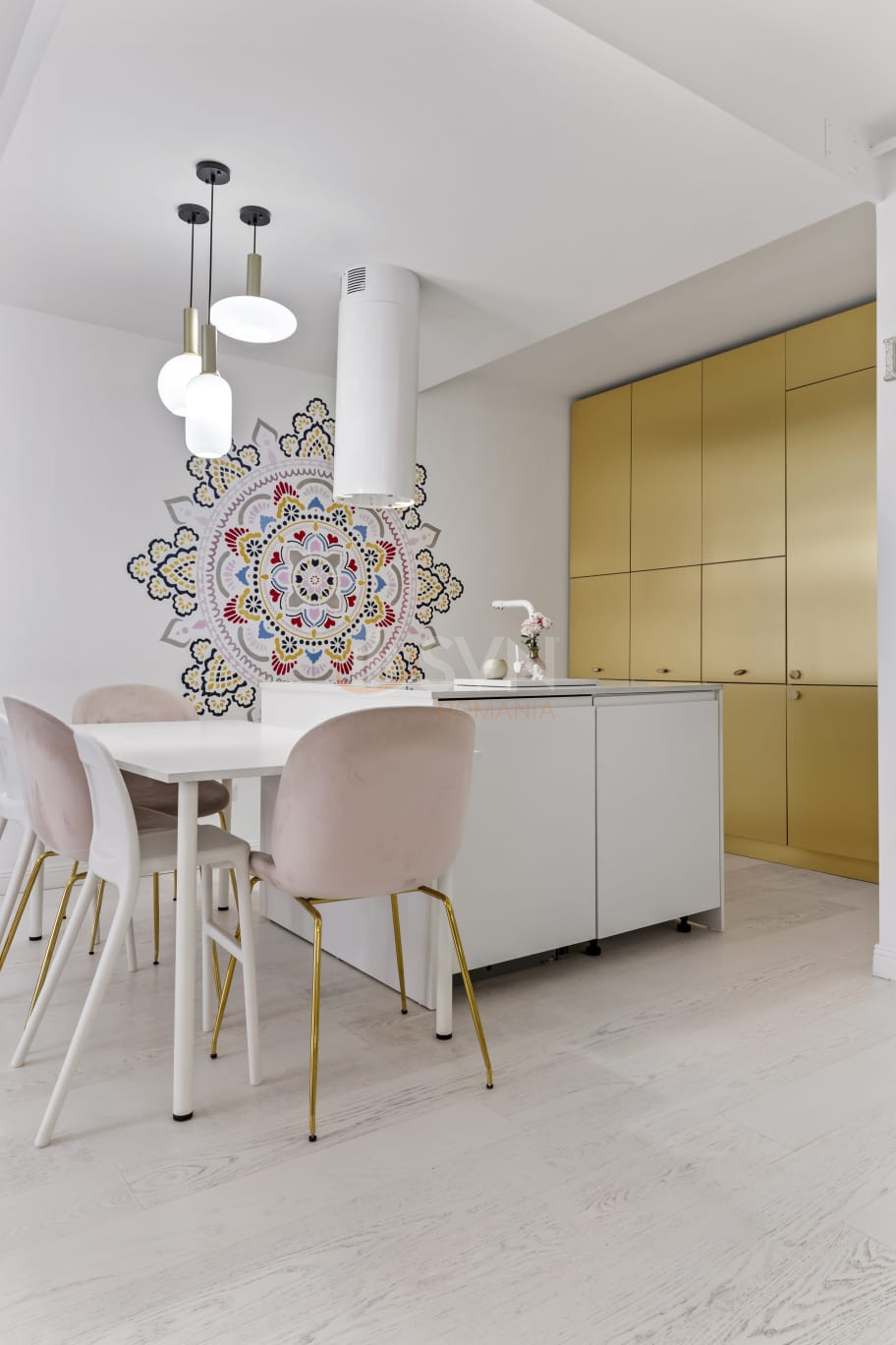 Apartament, 4 camere Bucuresti/Titan