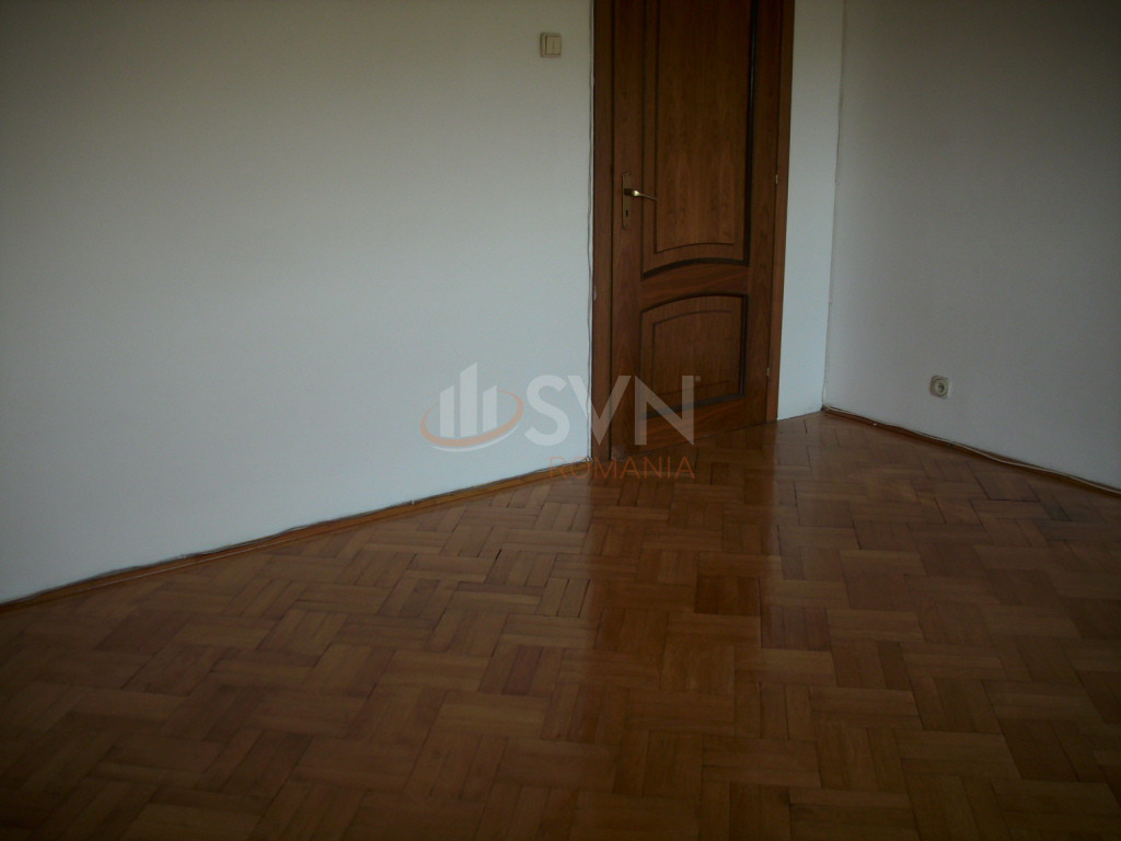 Apartament, 4 camere Bucuresti/Unirii (s3)