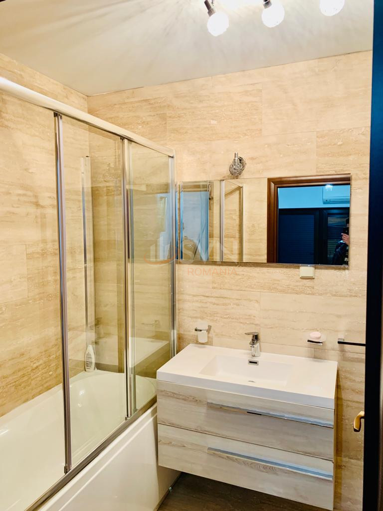 Apartament, 4 camere Bucuresti/Mosilor