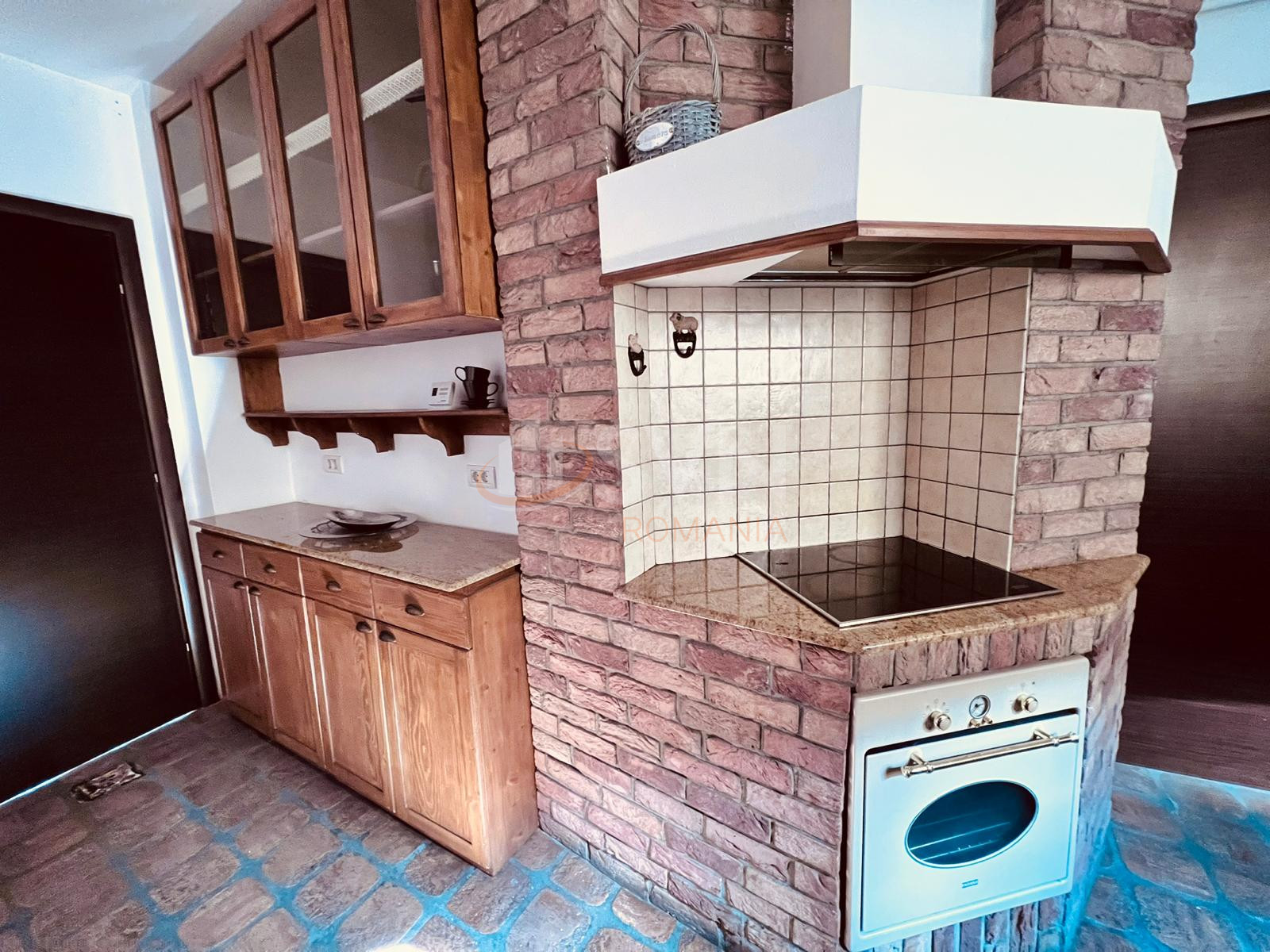 Apartament, 4 camere Bucuresti/Victoriei