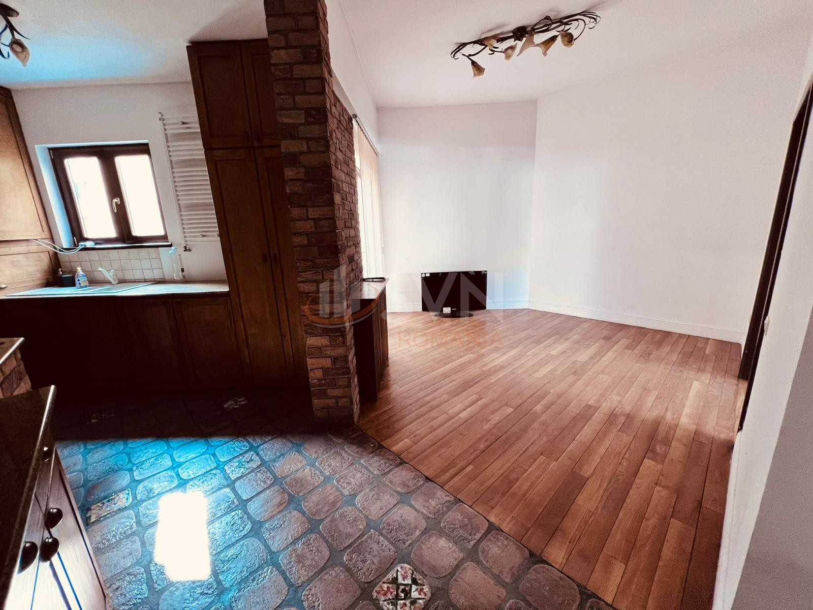 Apartament, 4 camere Bucuresti/Victoriei