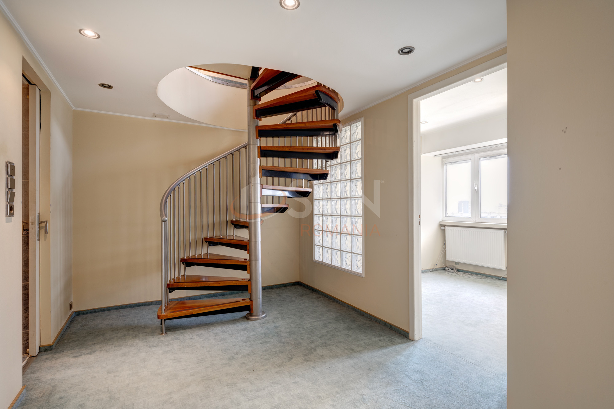 Apartament, 4 camere Bucuresti/Unirii (s3)