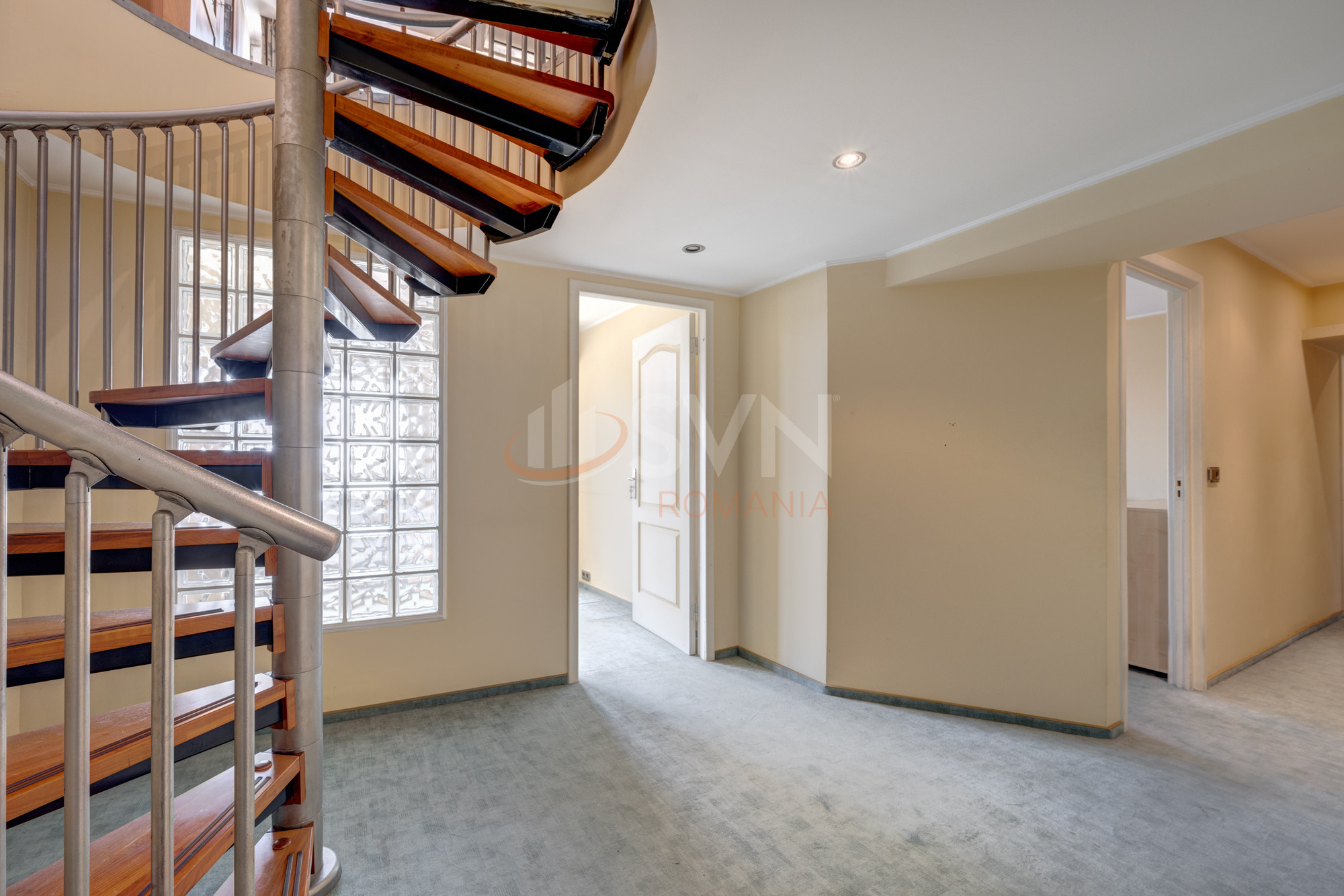 Apartament, 4 camere Bucuresti/Unirii (s3)