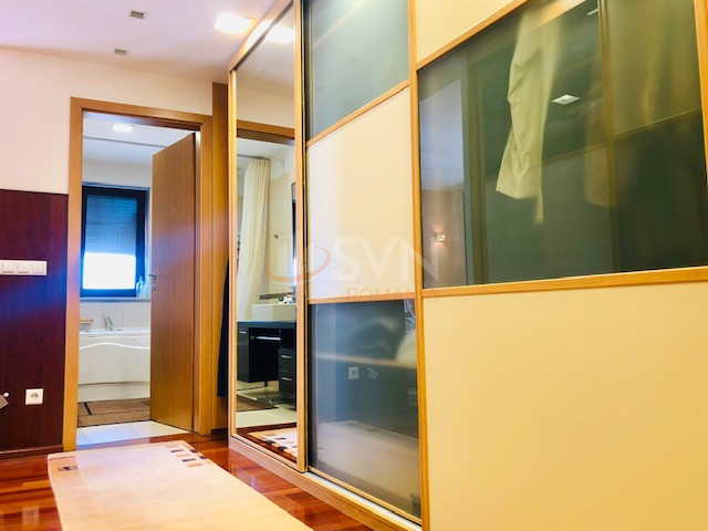 Apartament, 4 camere Bucuresti/Unirii (s3)