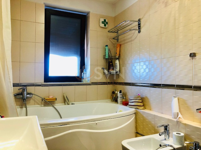 Apartament, 4 camere Bucuresti/Unirii (s3)