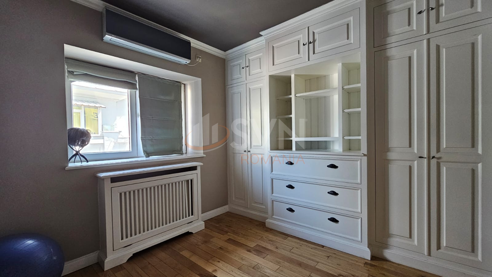 Apartament, 4 camere Bucuresti/Piata Unirii (s3)