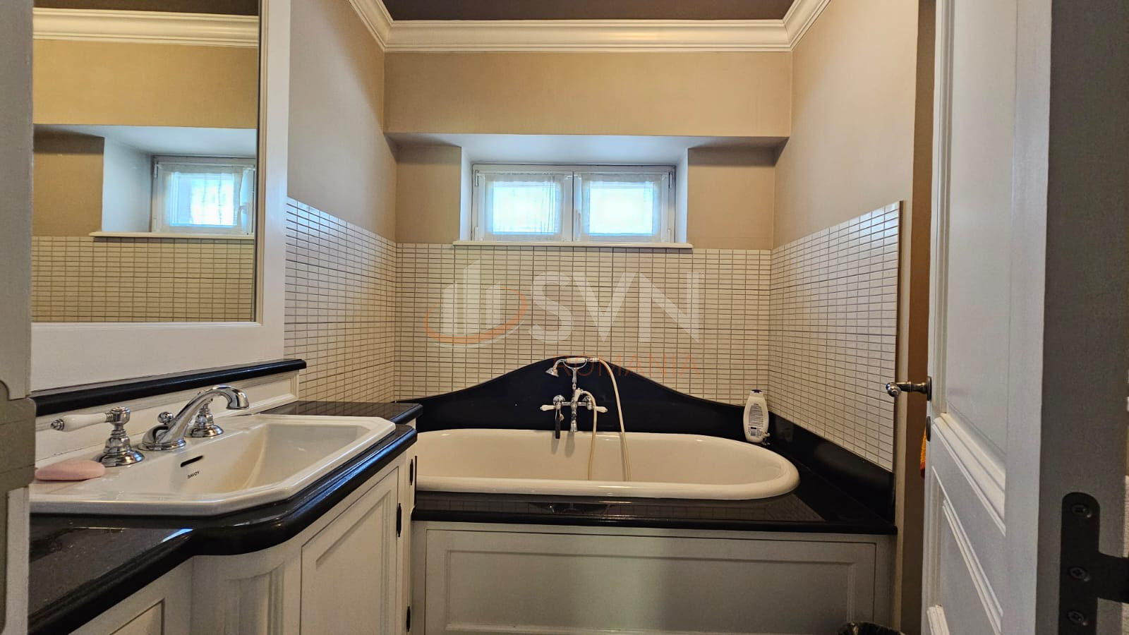 Apartament, 4 camere Bucuresti/Piata Unirii (s3)