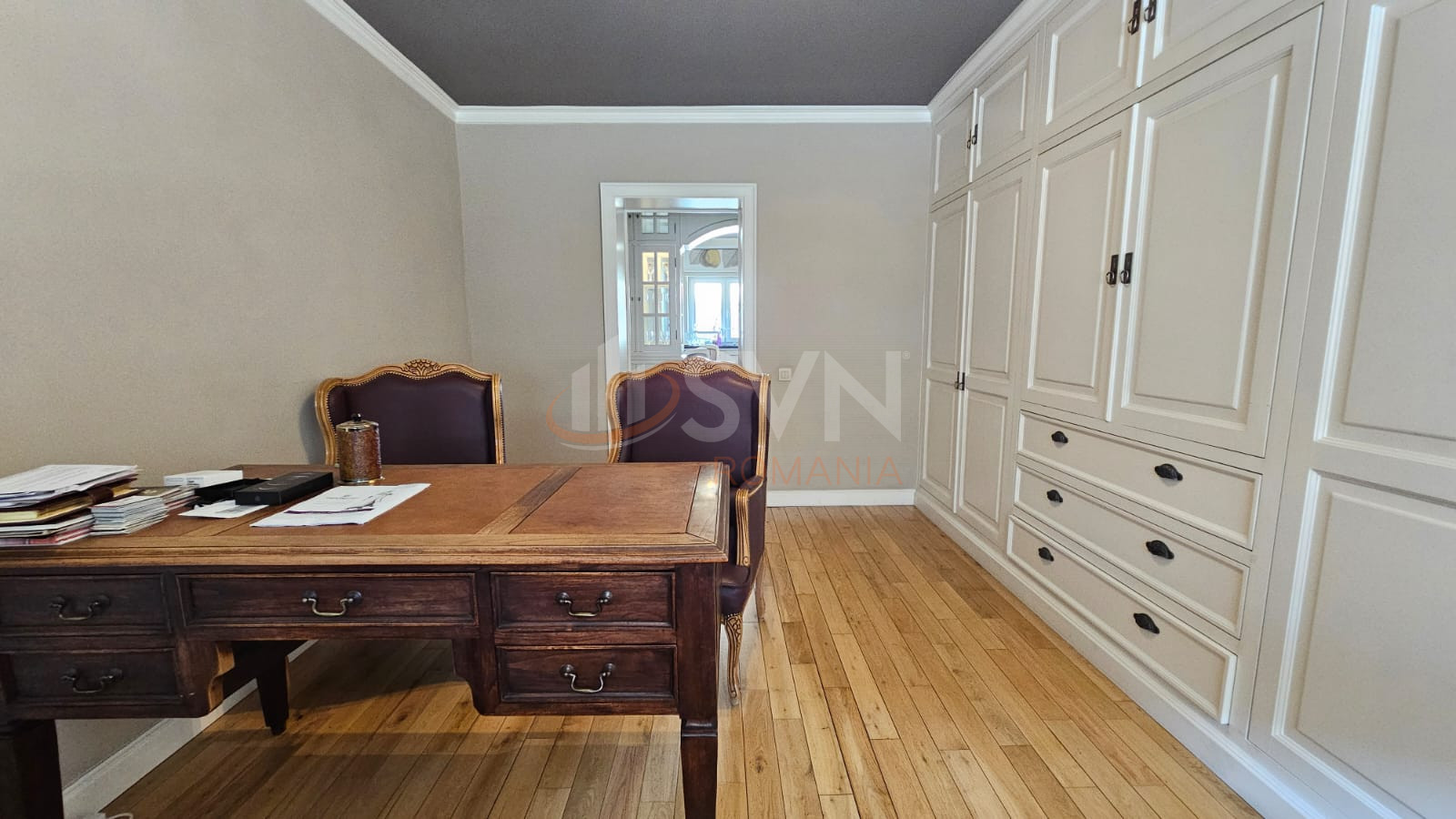 Apartament, 4 camere Bucuresti/Piata Unirii (s3)