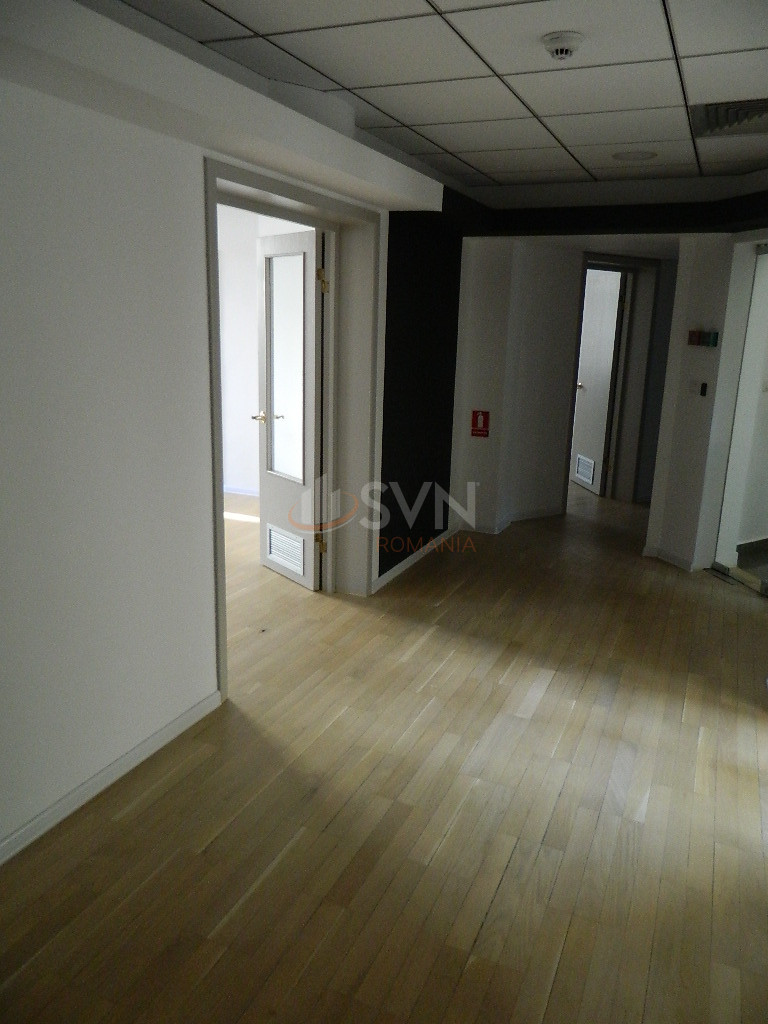 Apartament, 4 camere Bucuresti/Stirbei Voda