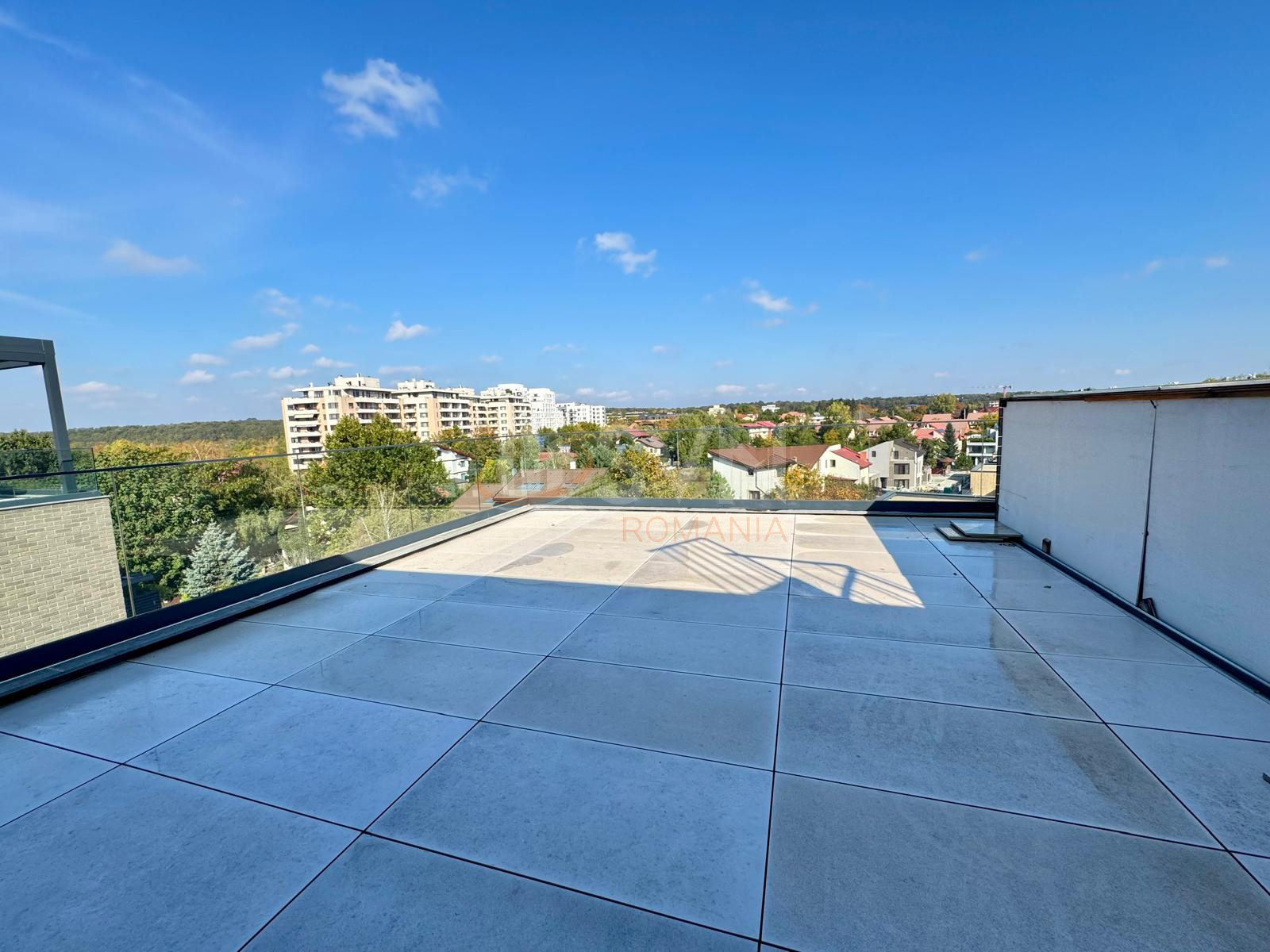 Apartament, 4 camere Bucuresti/Iancu Nicolae