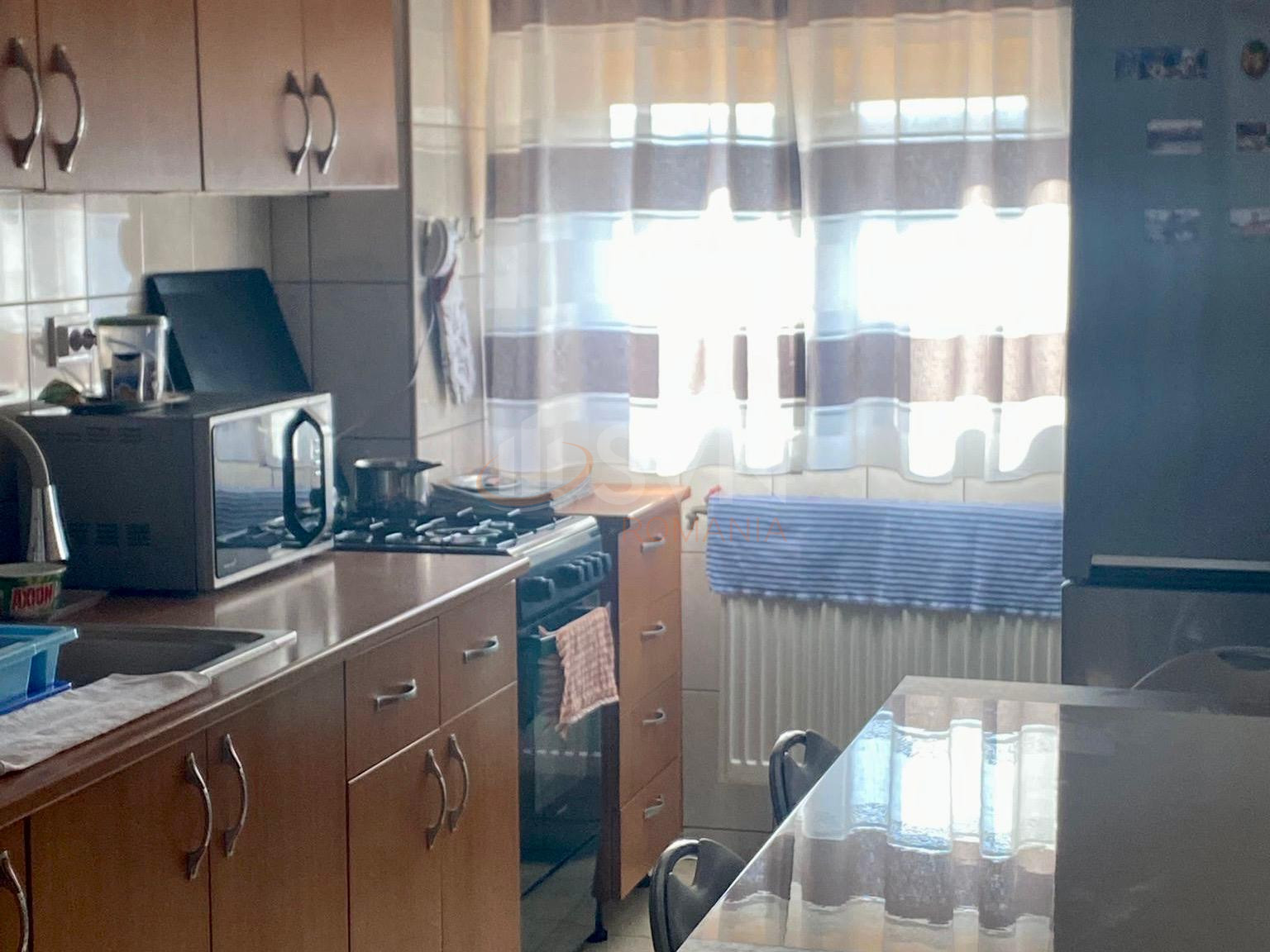Apartament, 4 camere Bucuresti/Iancului