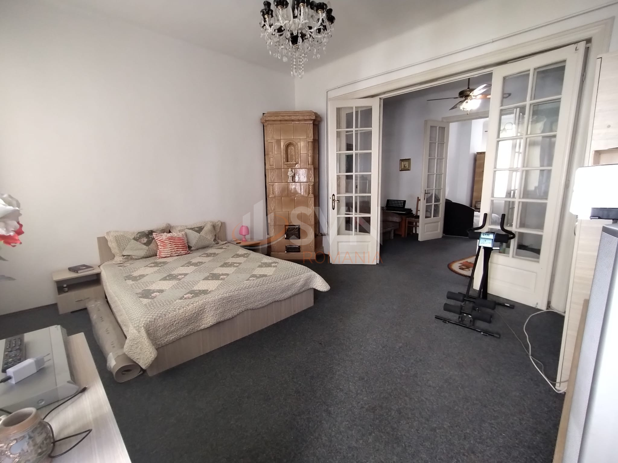 Apartament, 4 camere Bucuresti/Piata Universitatii