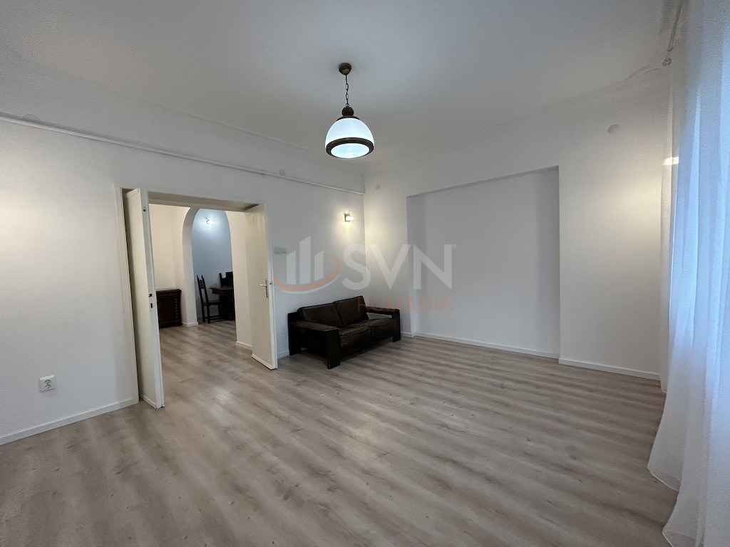 Apartament, 4 camere Bucuresti/1 Mai