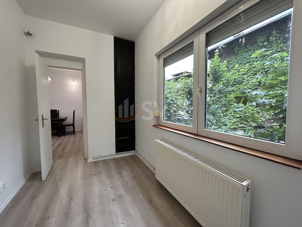Apartament, 4 camere Bucuresti/1 Mai