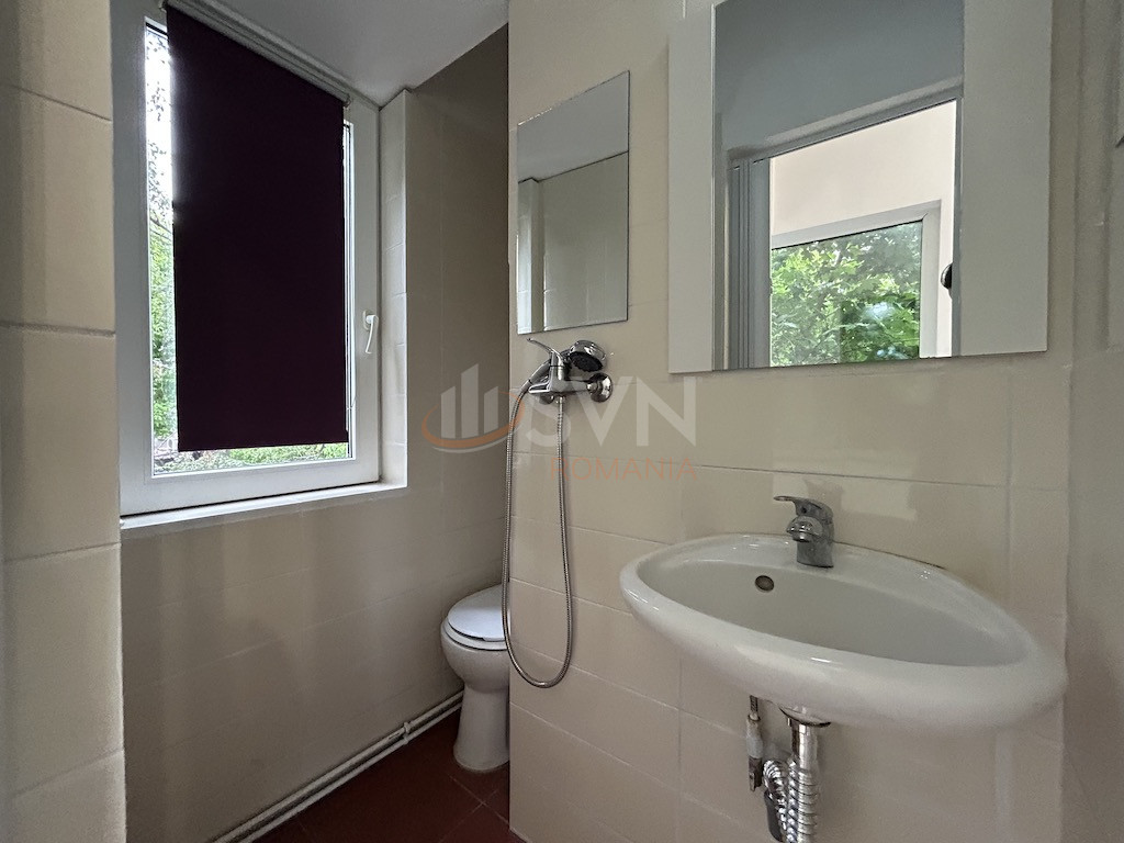 Apartament, 4 camere Bucuresti/1 Mai