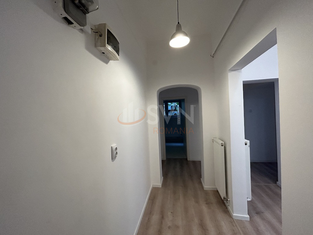 Apartament, 4 camere Bucuresti/1 Mai