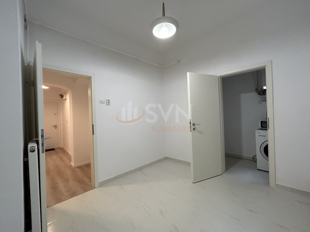 Apartament, 4 camere Bucuresti/1 Mai