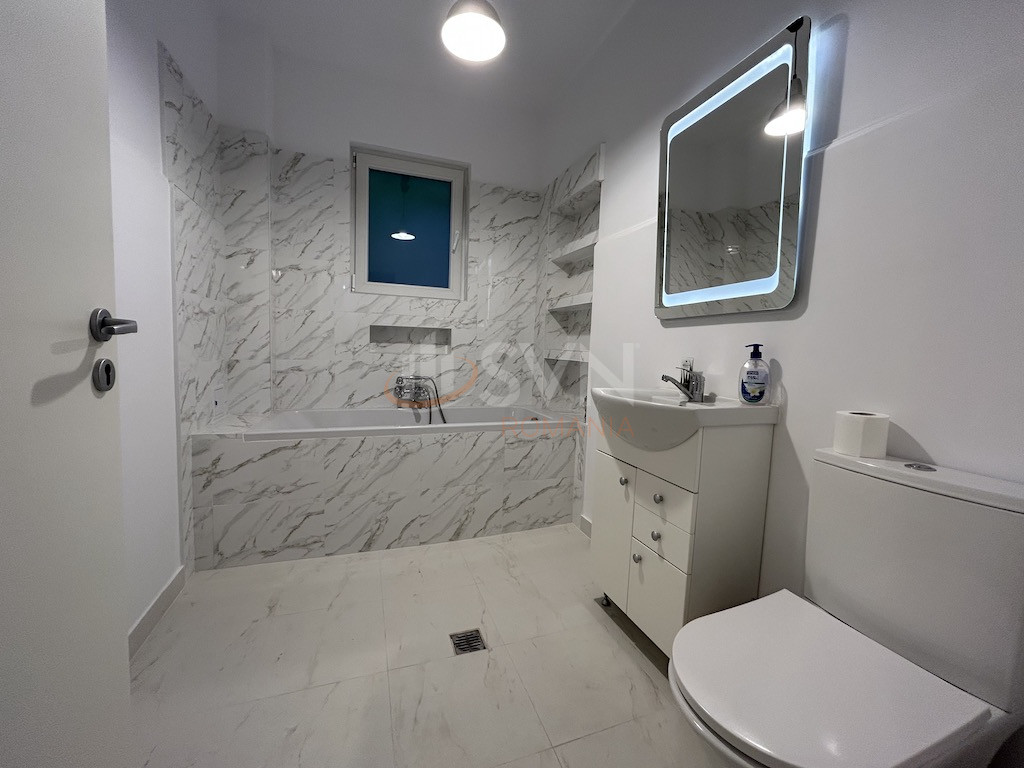 Apartament, 4 camere Bucuresti/1 Mai