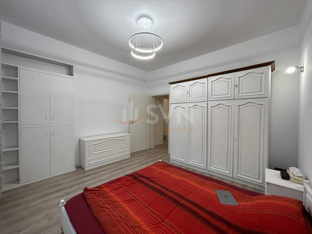 Apartament, 4 camere Bucuresti/1 Mai