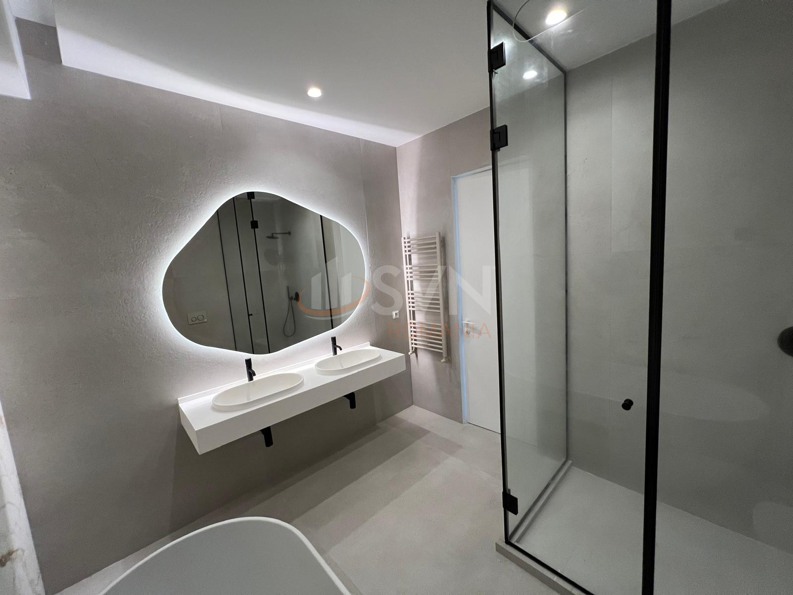 Apartament, 4 camere Bucuresti/Aviatiei