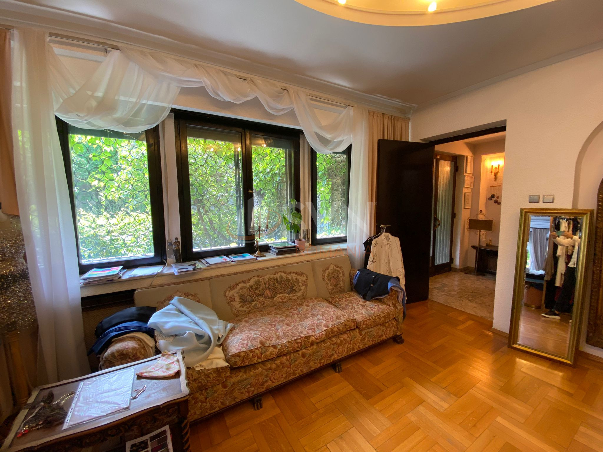 Apartament, 4 camere Bucuresti/Capitale