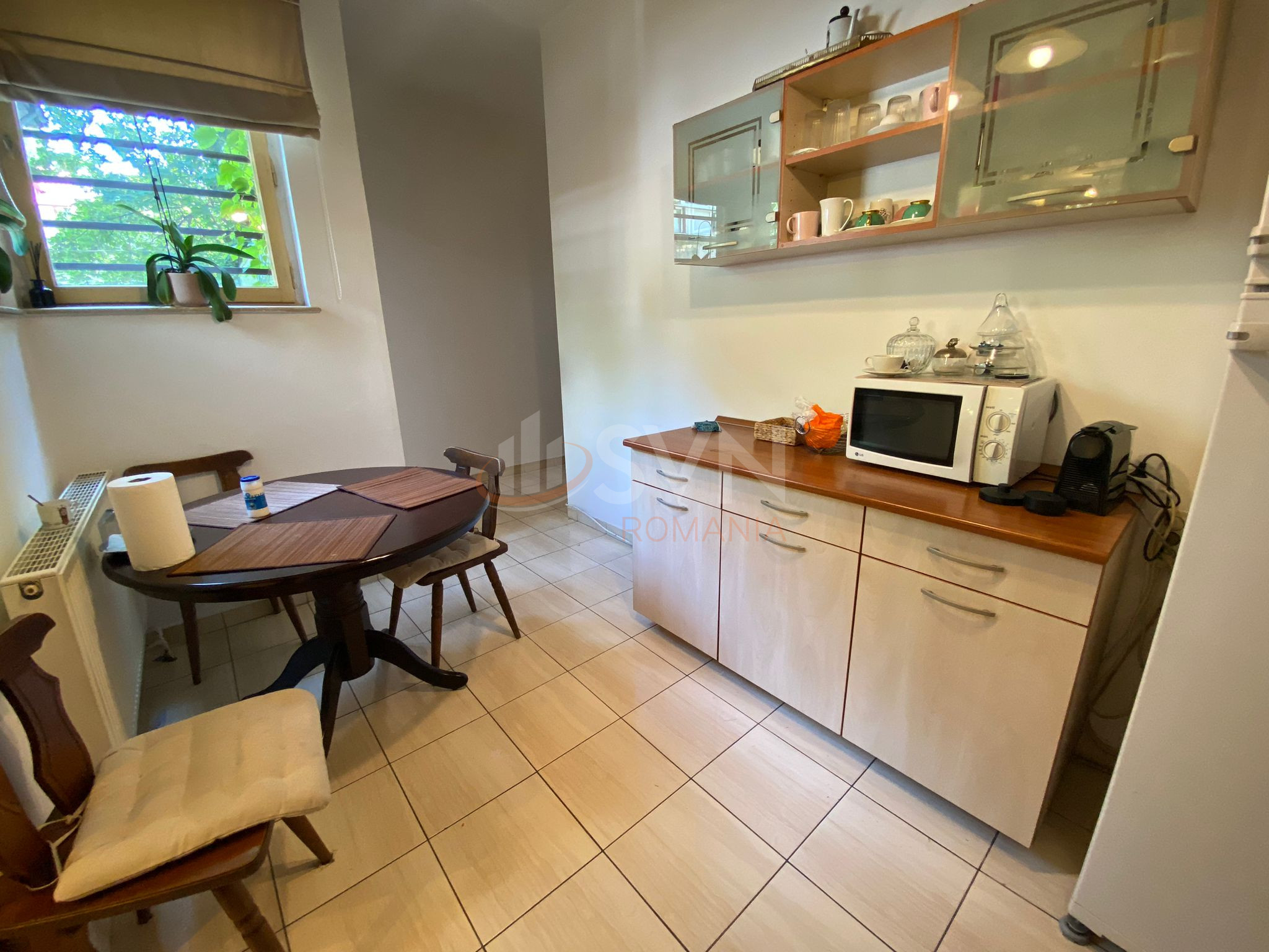 Apartament, 4 camere Bucuresti/Capitale