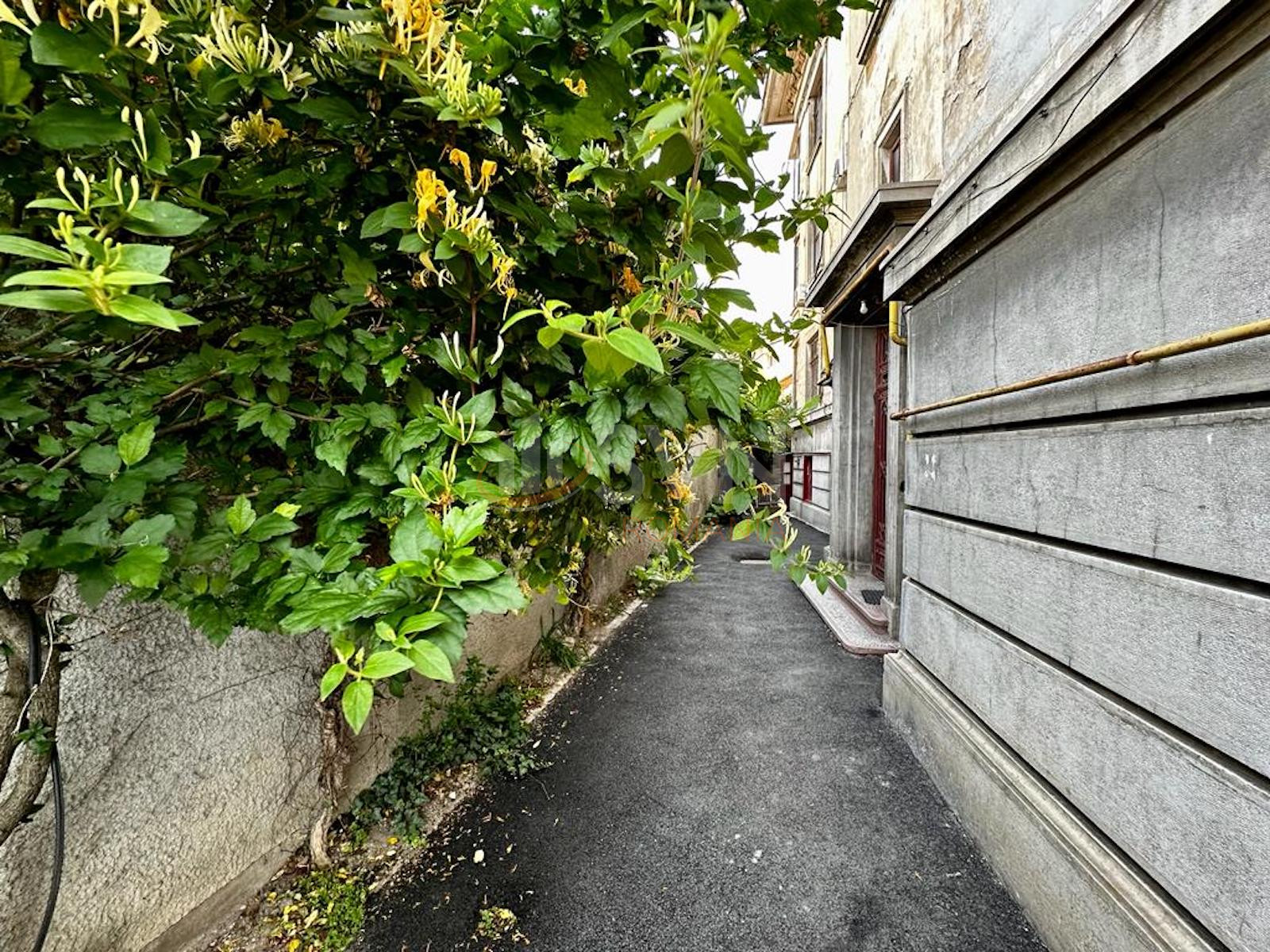 Apartament, 4 camere Bucuresti/Piata Unirii (s3)